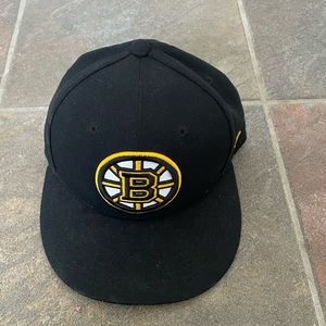 Boston Bruins Hat Fitted